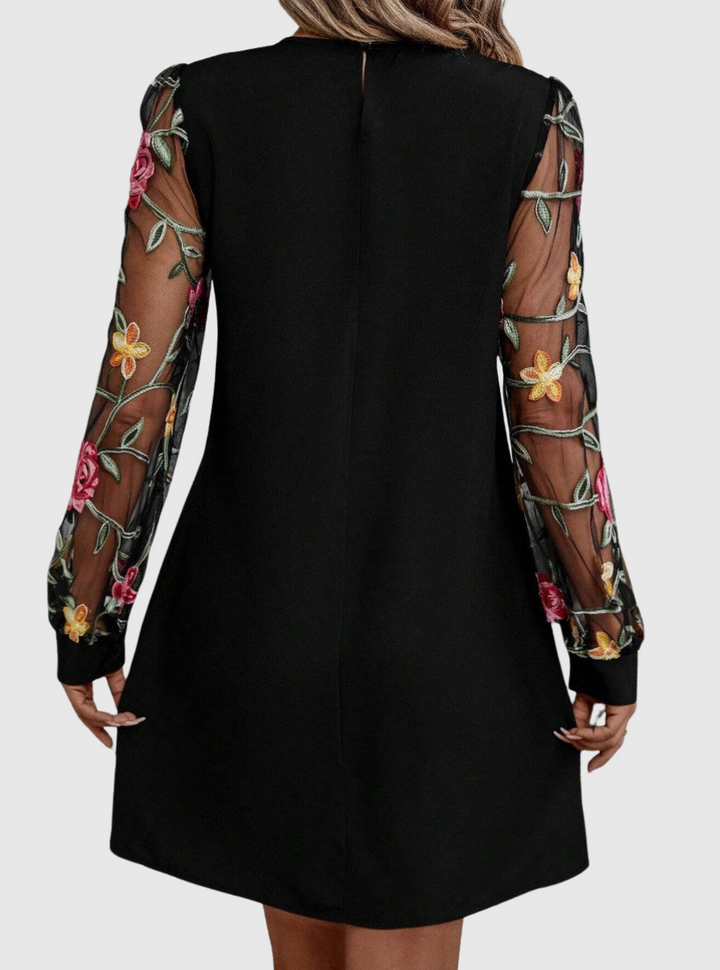 Enid – Elegant V-Neck Dress with Sleeves