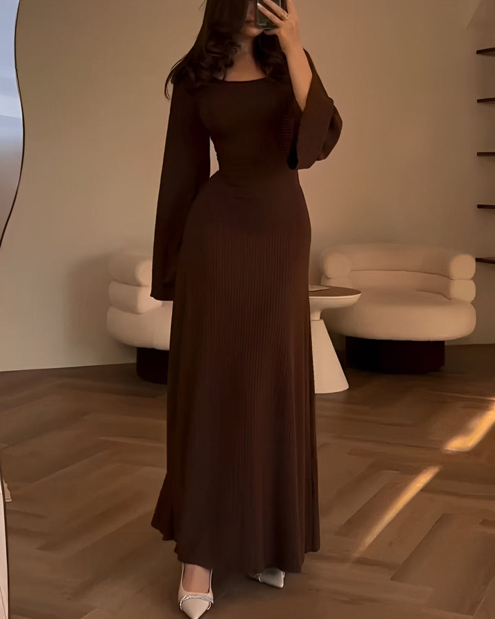 Elegant Knitted Maxi Dress